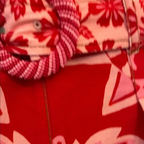 FARM RIO Floral Red Women's Shorts size 33 with detachable belt! Side Pockets - Picture 6 of 7